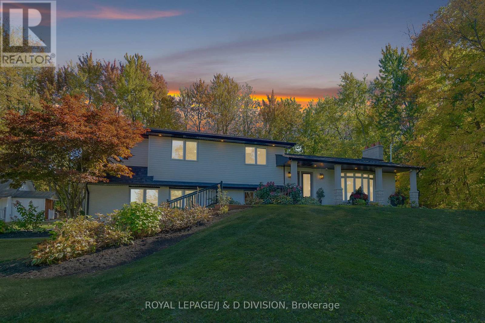 2340 Britannia Rd, Burlington, ON L7P 0G2