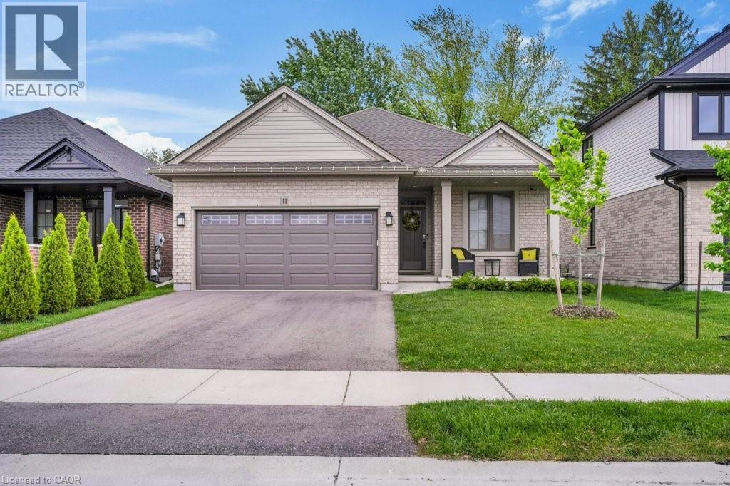 11 Keba Cres, Tillsonburg, ON N4G 0K6
