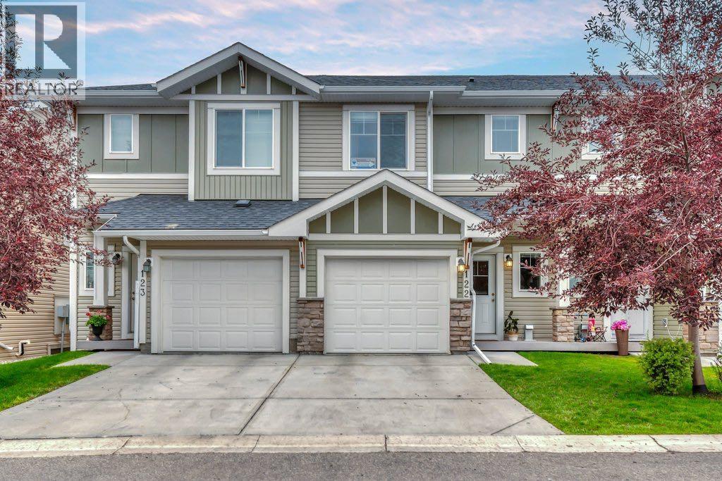 300 Marina Drive Unit 122, Chestermere, AB T1X 0P6