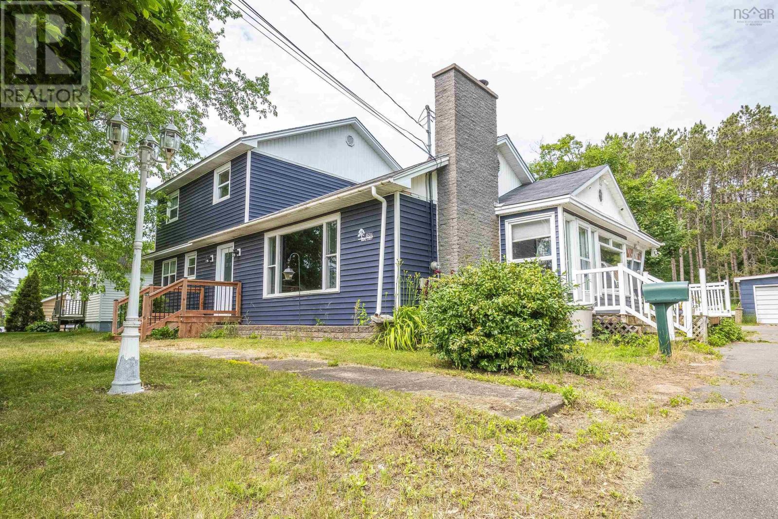 1604 Maple St, Kingston, NS B0P 1R0