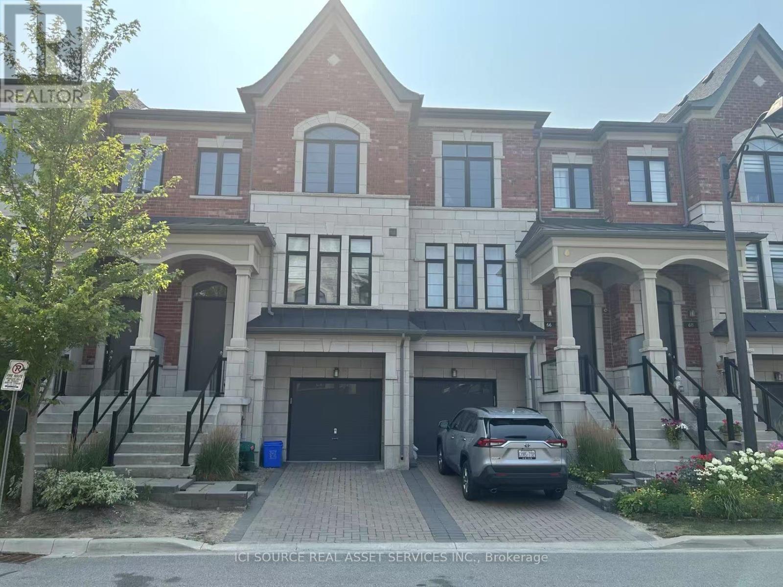 64 Duncombe Ln, Richmond Hill, ON L4C 0Z9