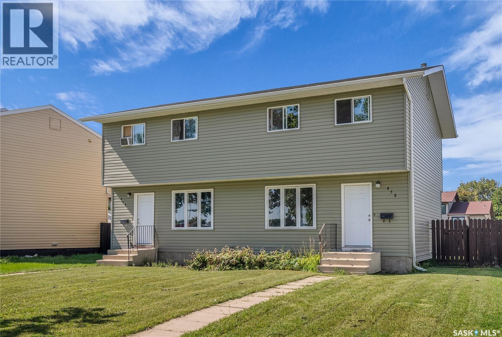 458 460 Berini Dr, Saskatoon, SK S7N 3N6