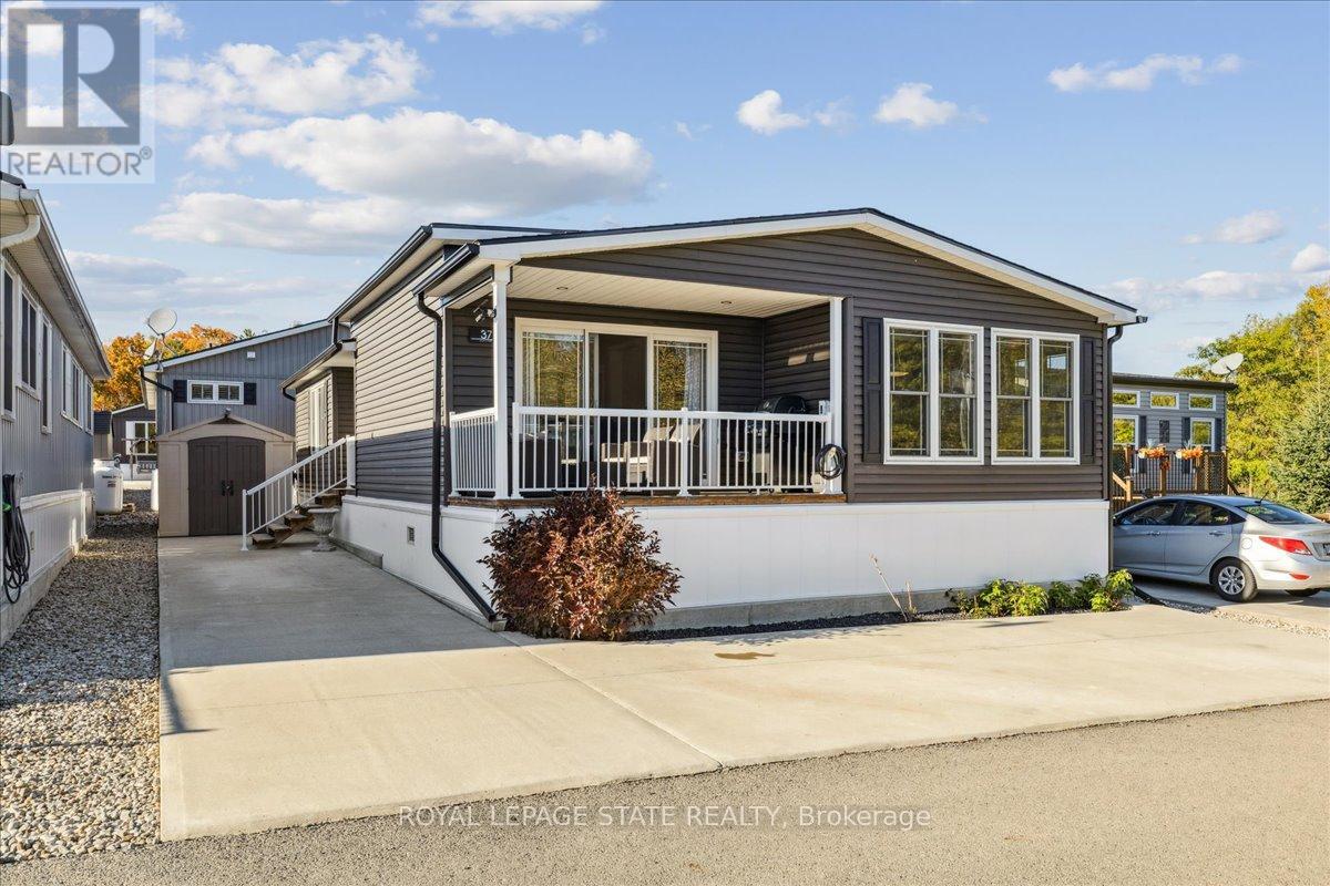37 Ash Unit 4449 Milburough Line, Burlington, ON L7P 0C5