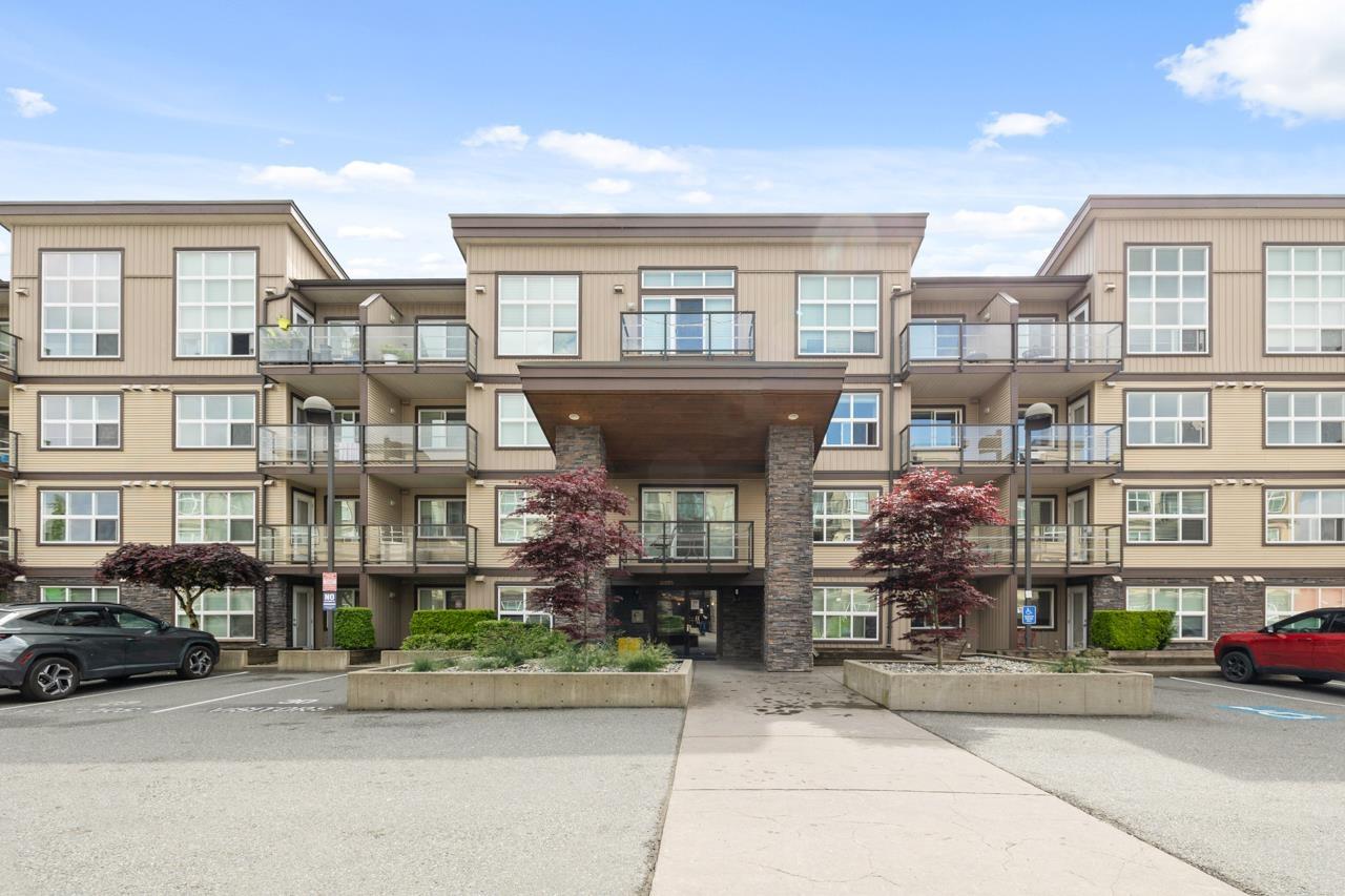 30525 Cardinal Avenue Unit 423, Abbotsford, BC V2T 0A8