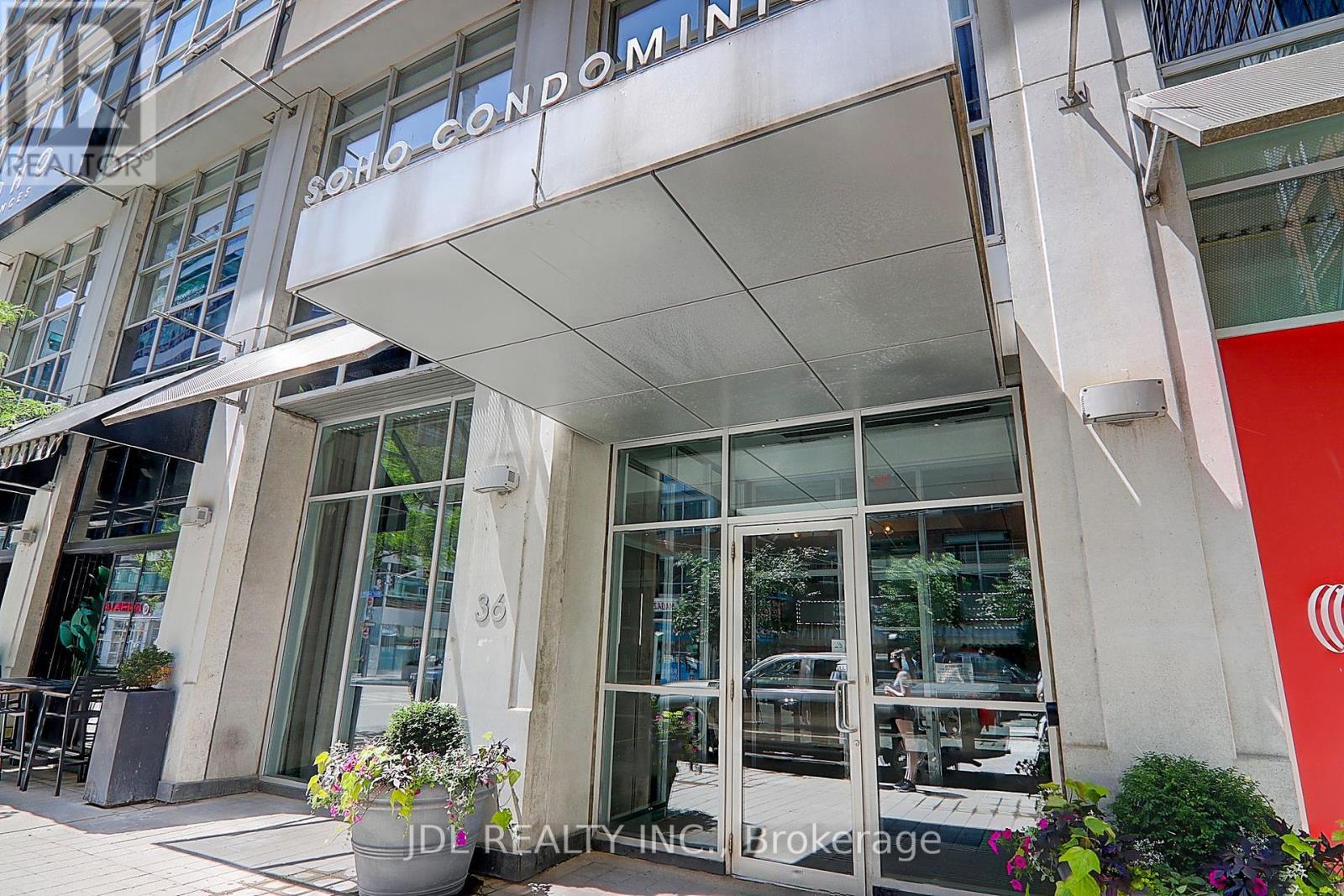 610 36 Blue Jays Way, Toronto, ON M5V 0L7