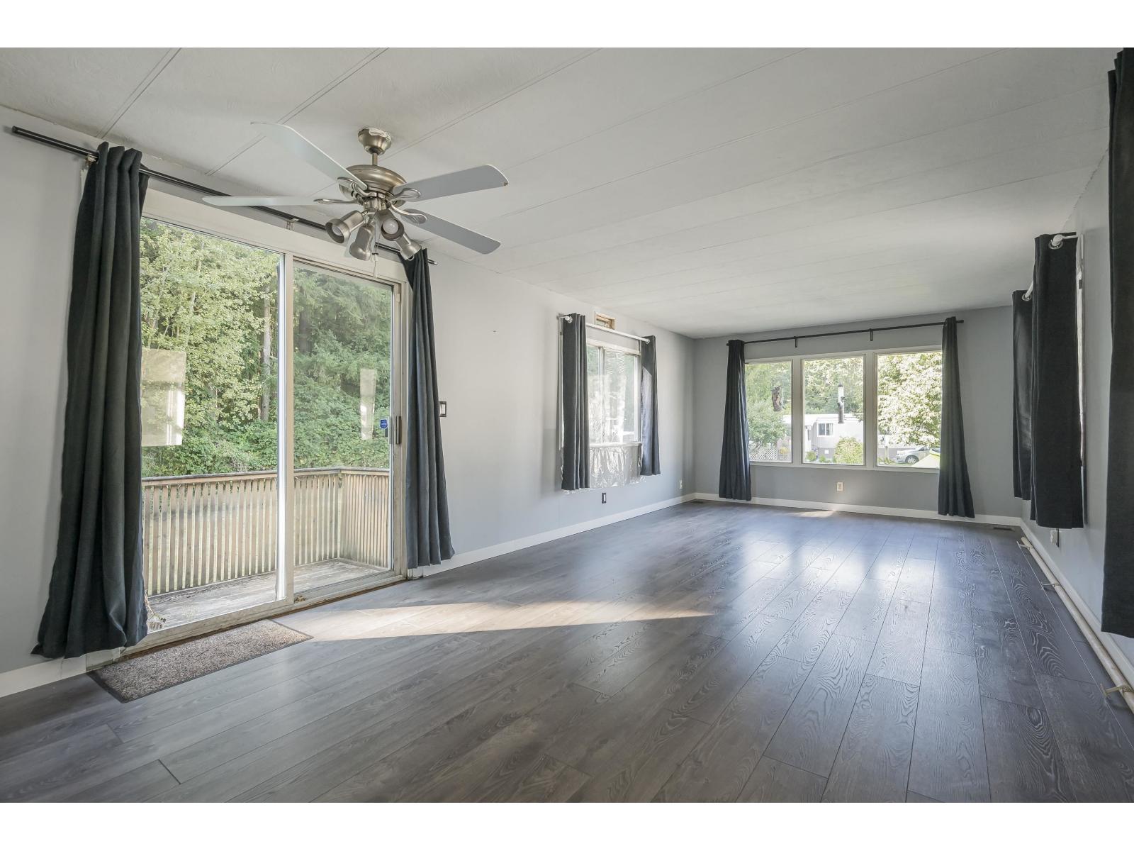 3031 200 Street Unit 43a, Langley, BC V2Z 1N5