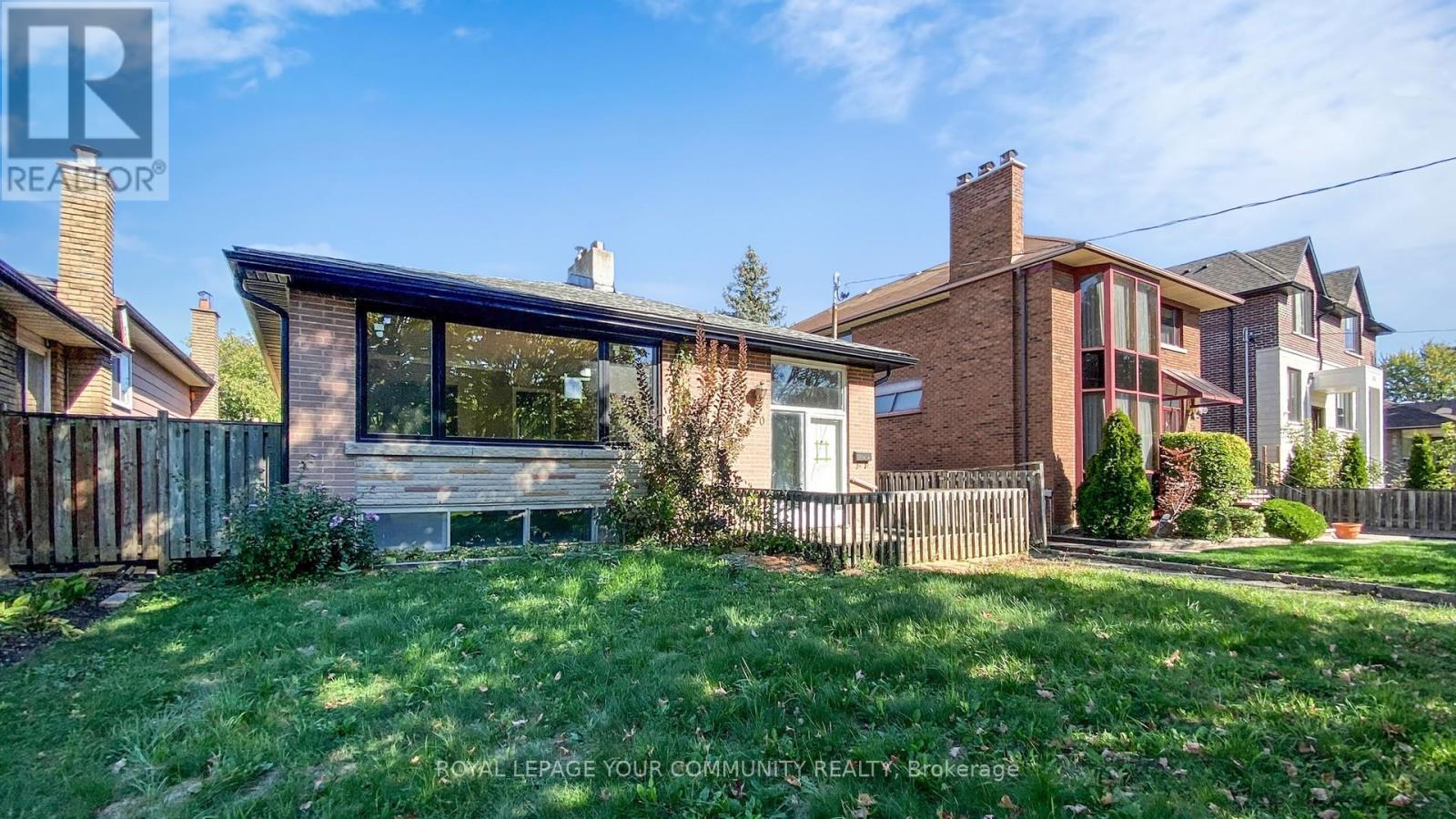 480 Ellerslie Ave, Toronto, ON M2R 1C4