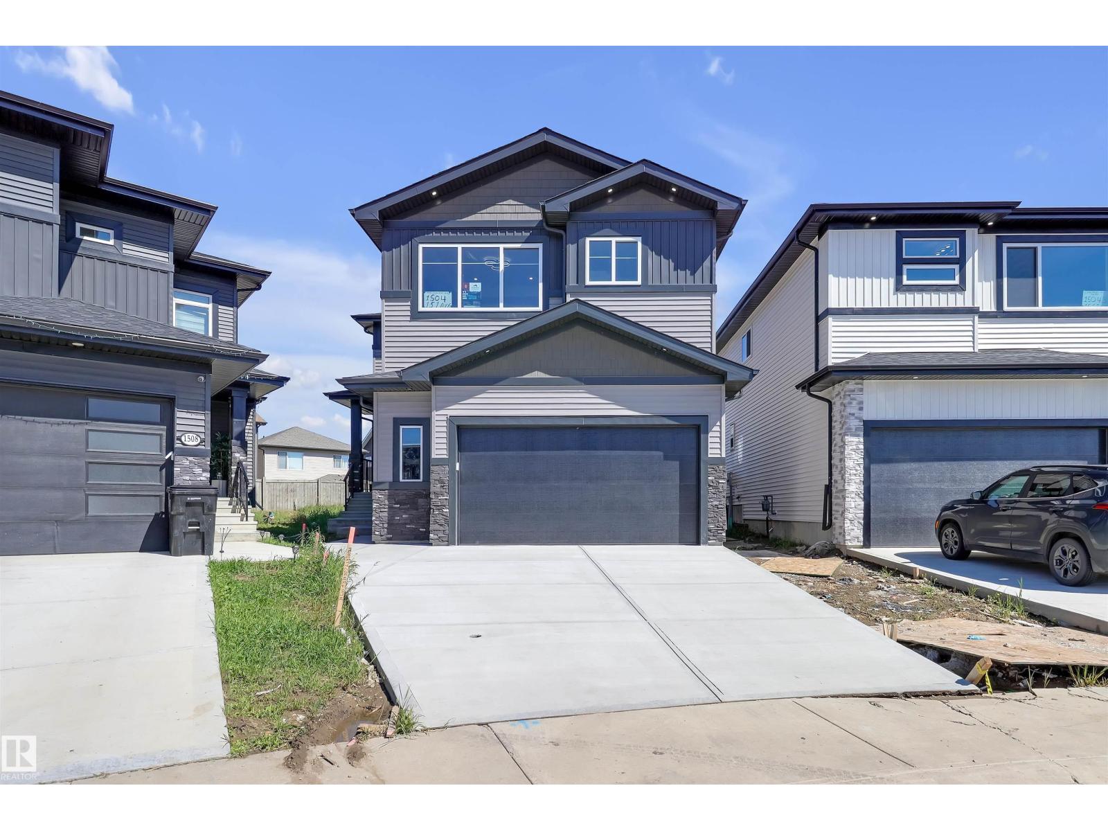 151 Av Nw Unit 1504, Edmonton, AB T5Y 3T4