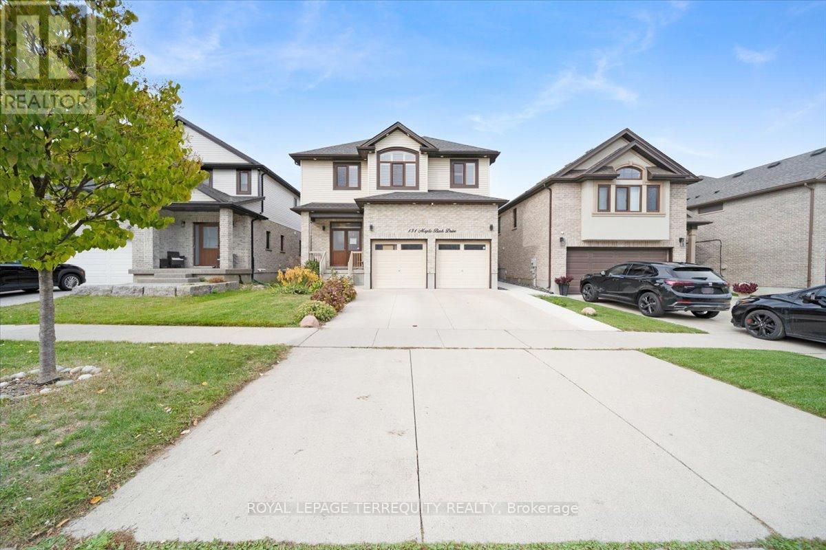 131 Maple Bush Dr, Cambridge, ON N1T 0B7
