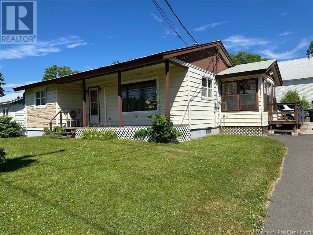 297 Main St, Doaktown, NB E9C 1A9