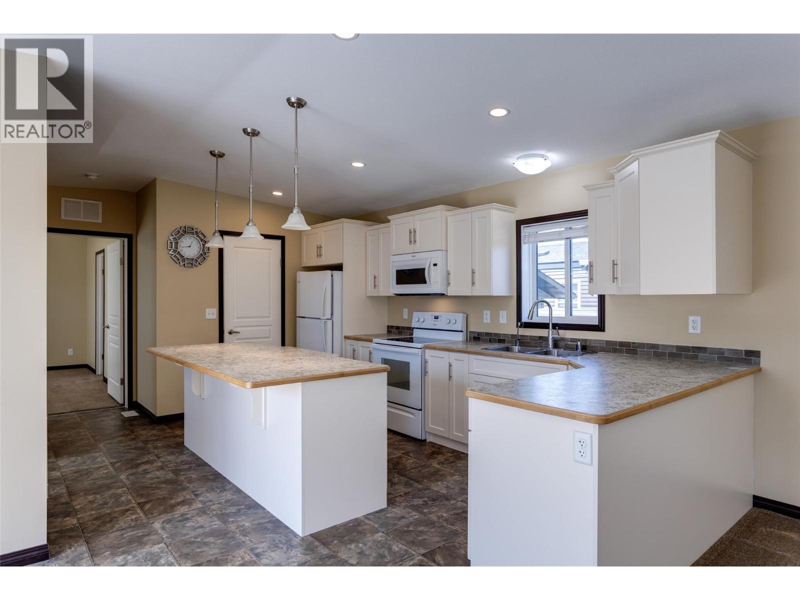 8945 Highway 97 N Unit 60 Other, Kelowna, BC V4V 1E5