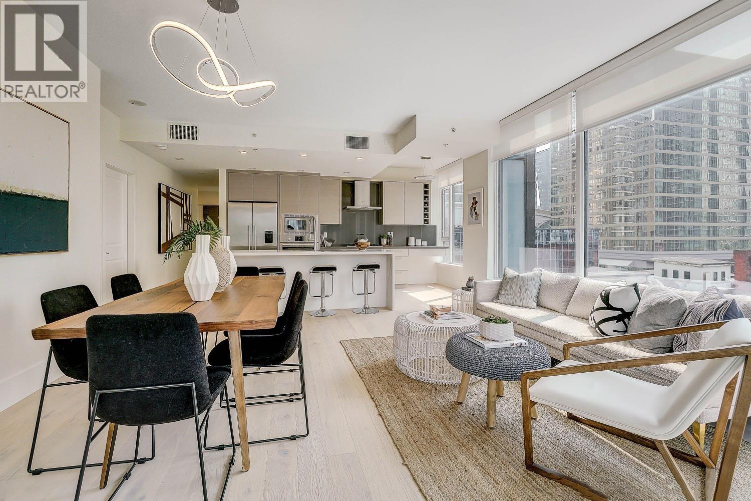 1211 Melville Street Unit 903, Vancouver, BC V6E 0A7