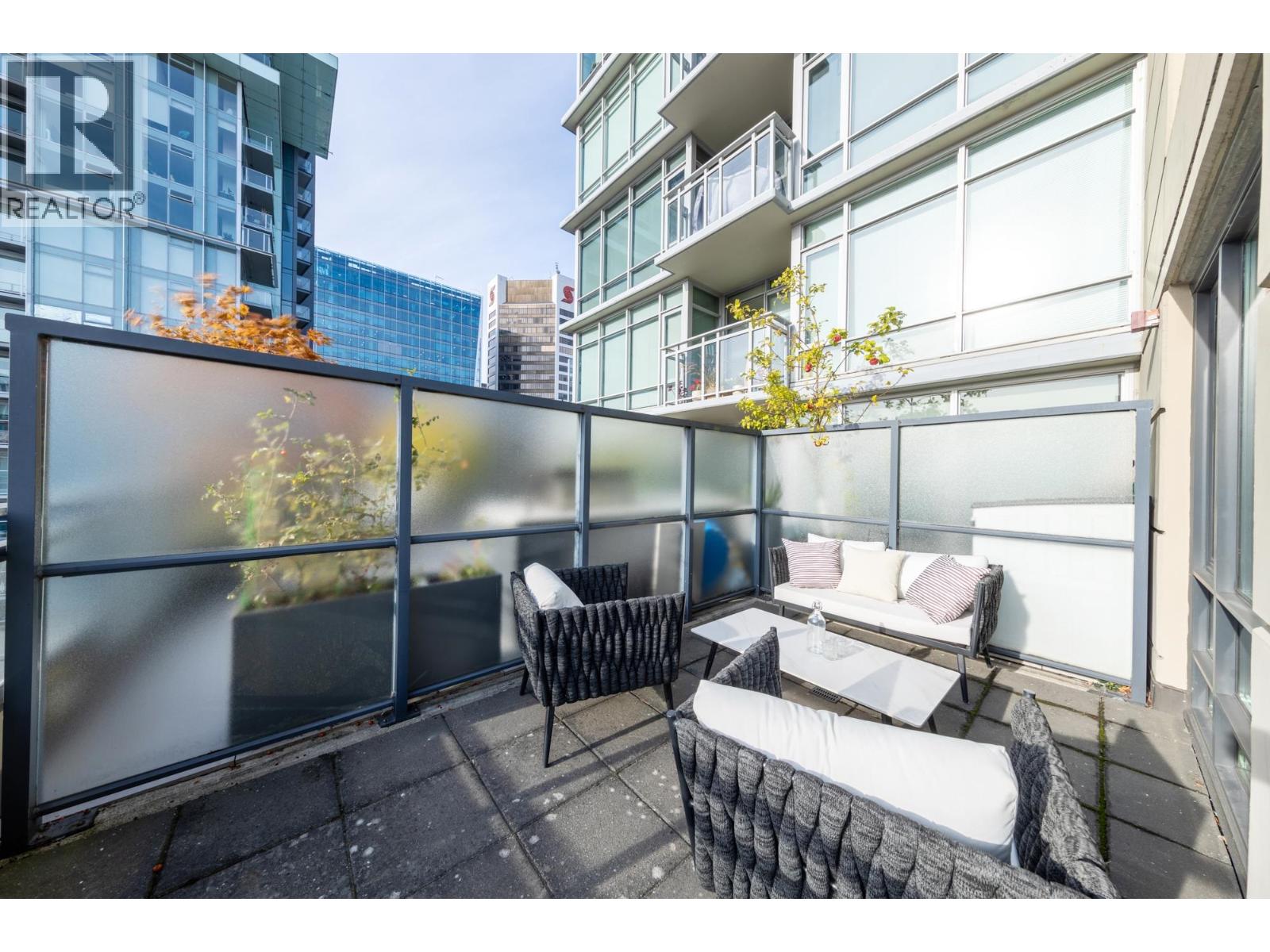 788 Richards Street Unit 2601, Vancouver, BC V6B 0C7