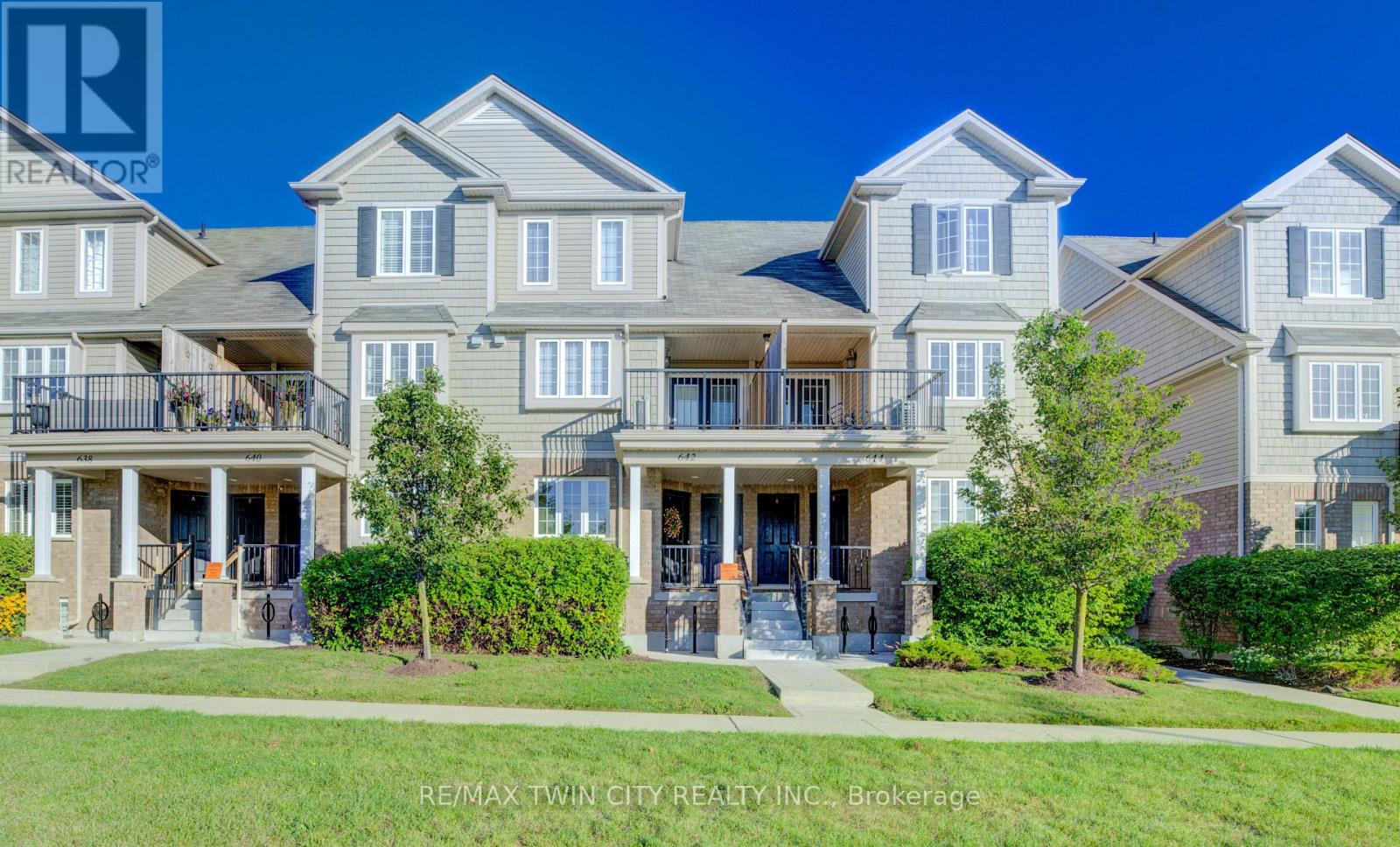 642 Unit 642 Woodlawn Rd E #a, Guelph, ON N1E 0K4