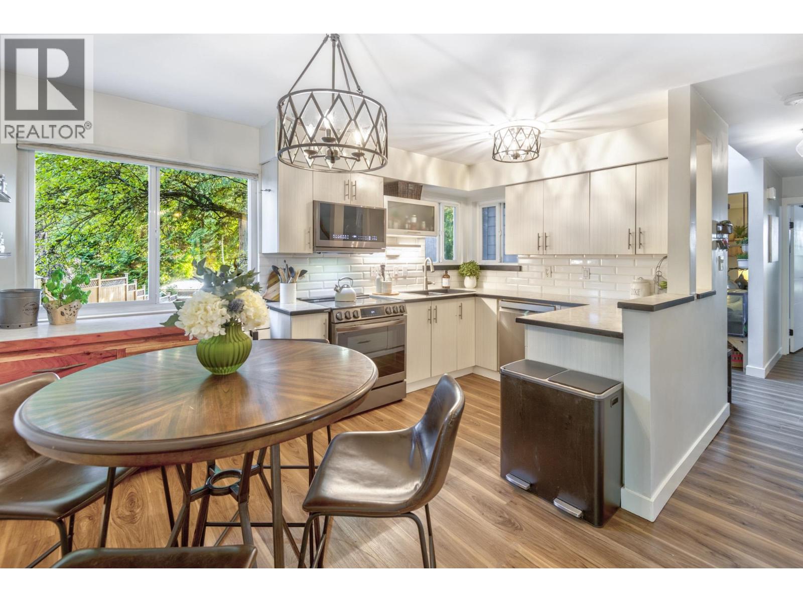 2590 Austin Avenue Unit 8, Coquitlam, BC V3K 5X4