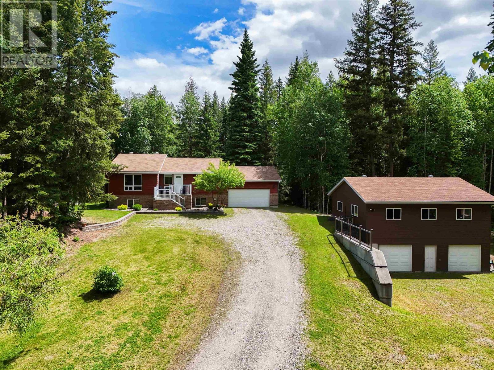 1548 Patchett Rd, Quesnel, BC V2J 7A6