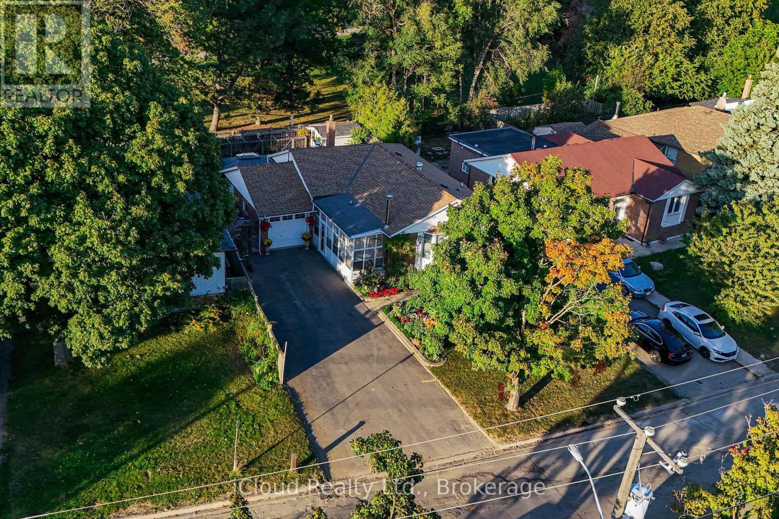 52 Kimbark Dr N, Brampton, ON L6X 2A4