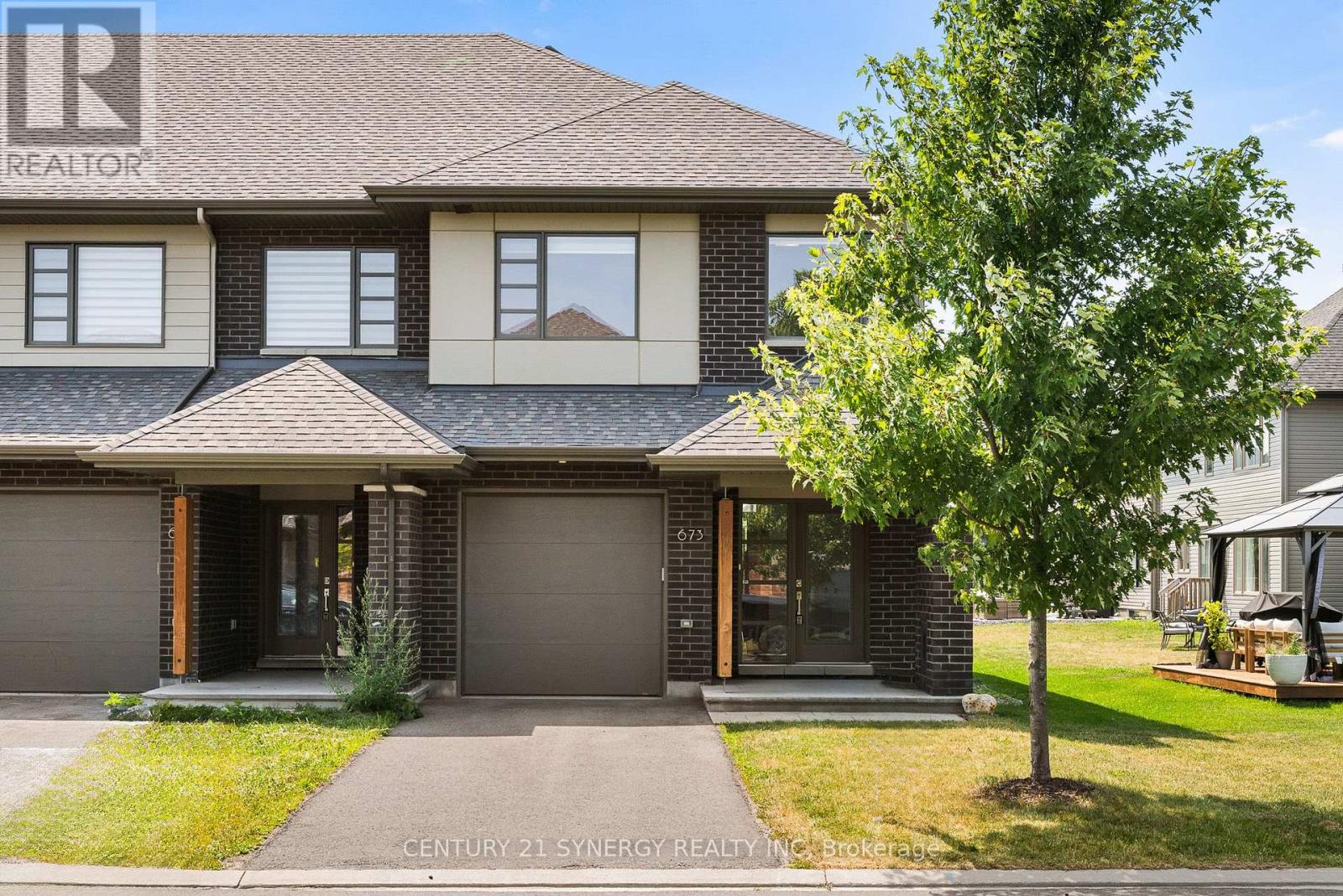 673 Odyssey Way, Ottawa, ON K1T 0T3
