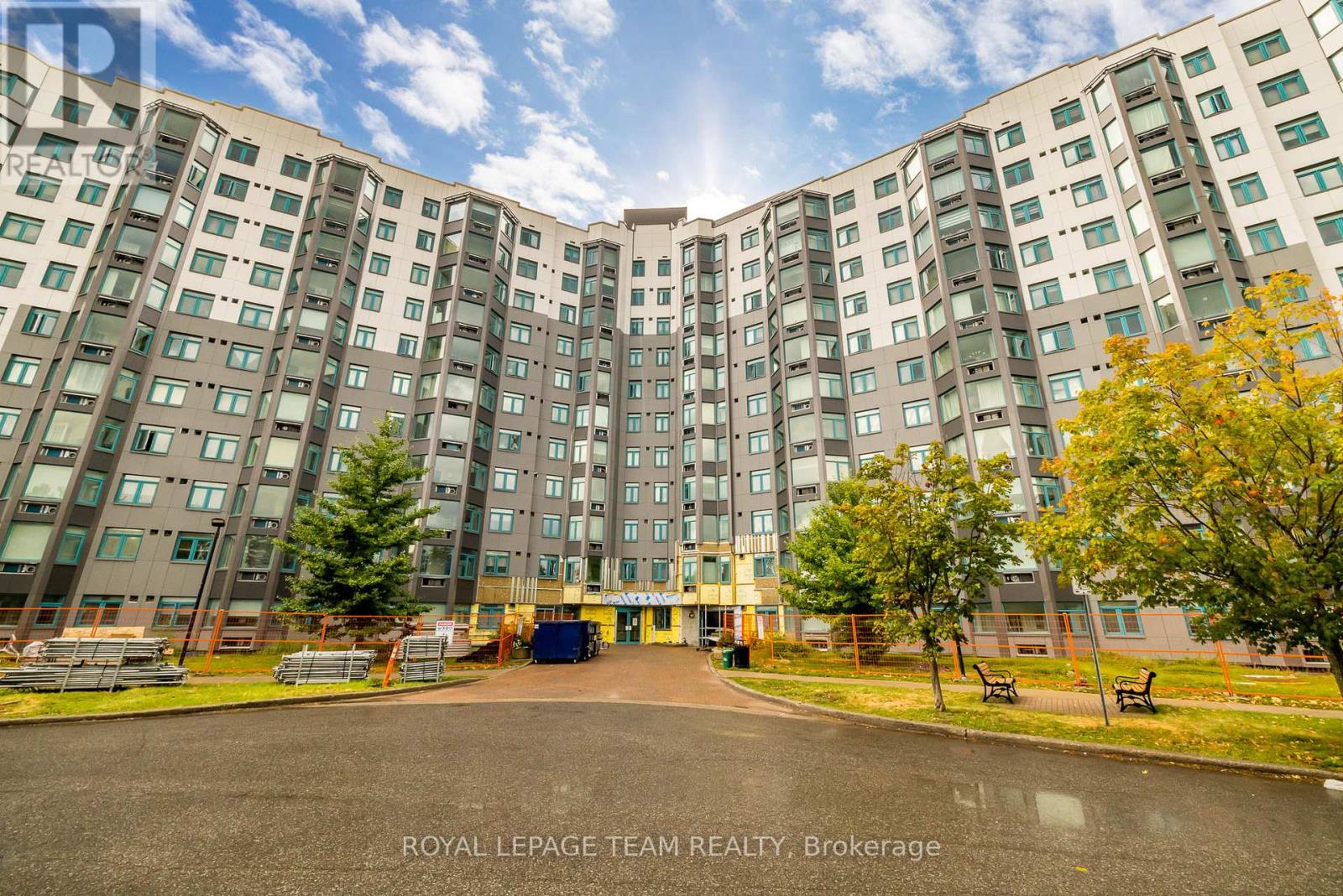 115 1025 Grenon Ave, Ottawa, ON K2B 8S5