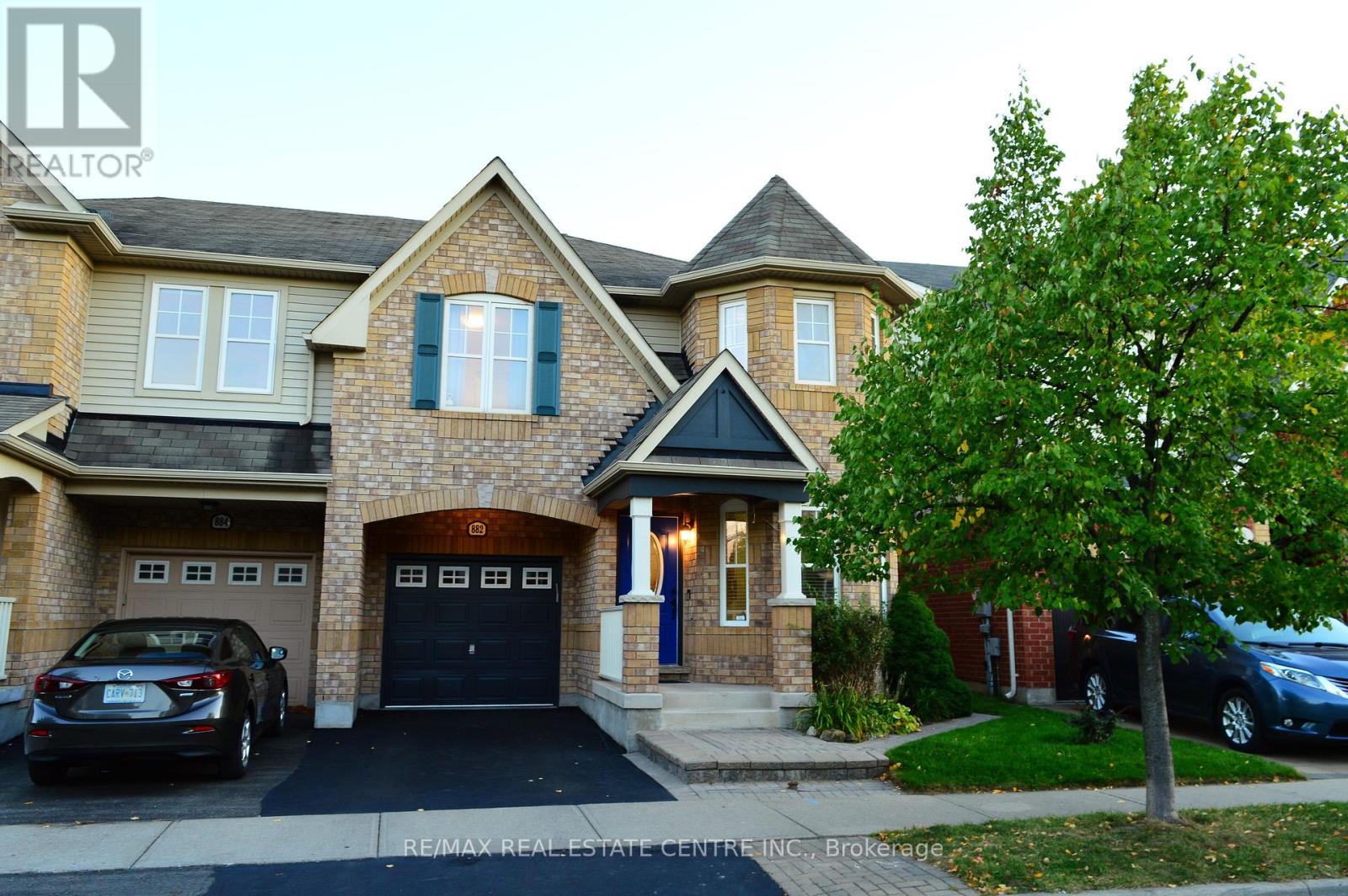 882 Mcewan Dr, Milton, ON L9T 6P5