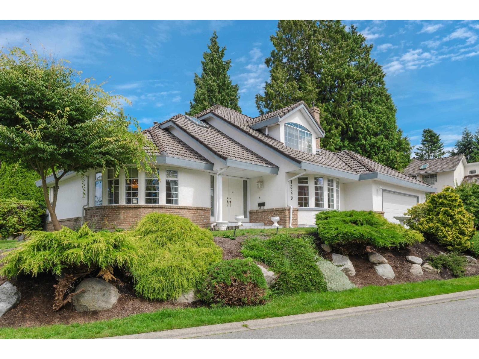 1829 Ocean Surf Pl, Surrey, BC V4A 9P1