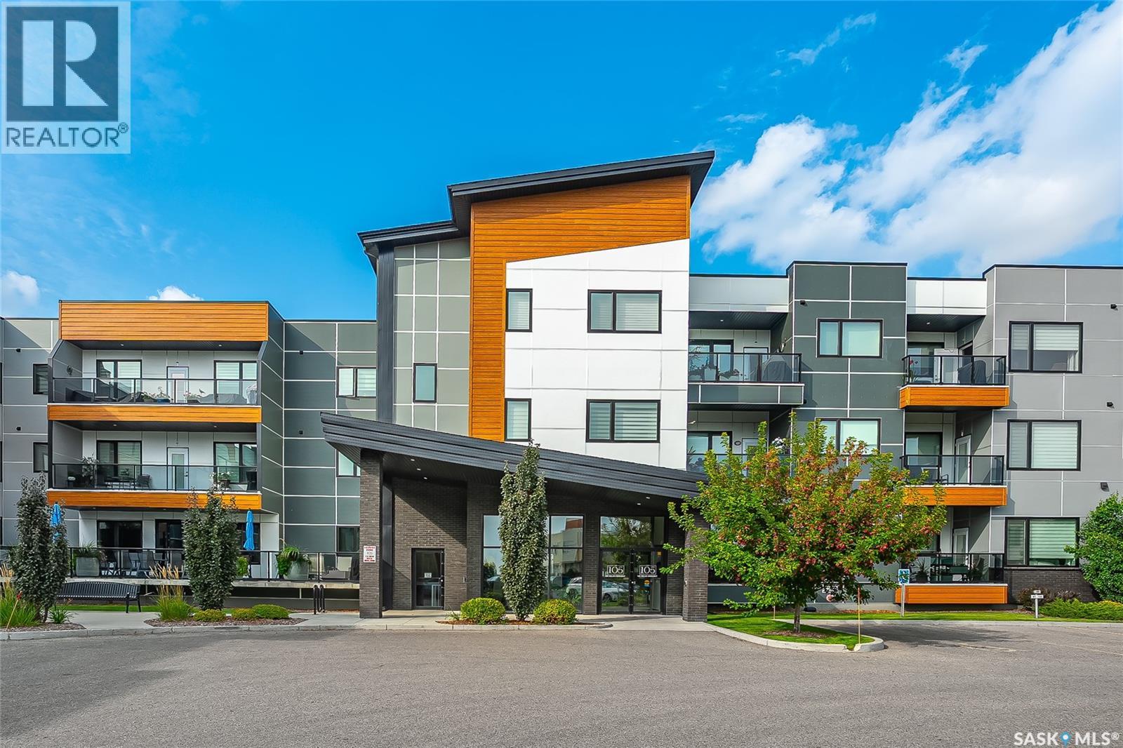 105 Willis Crescent Unit 305, Saskatoon, SK S7T 0Z3