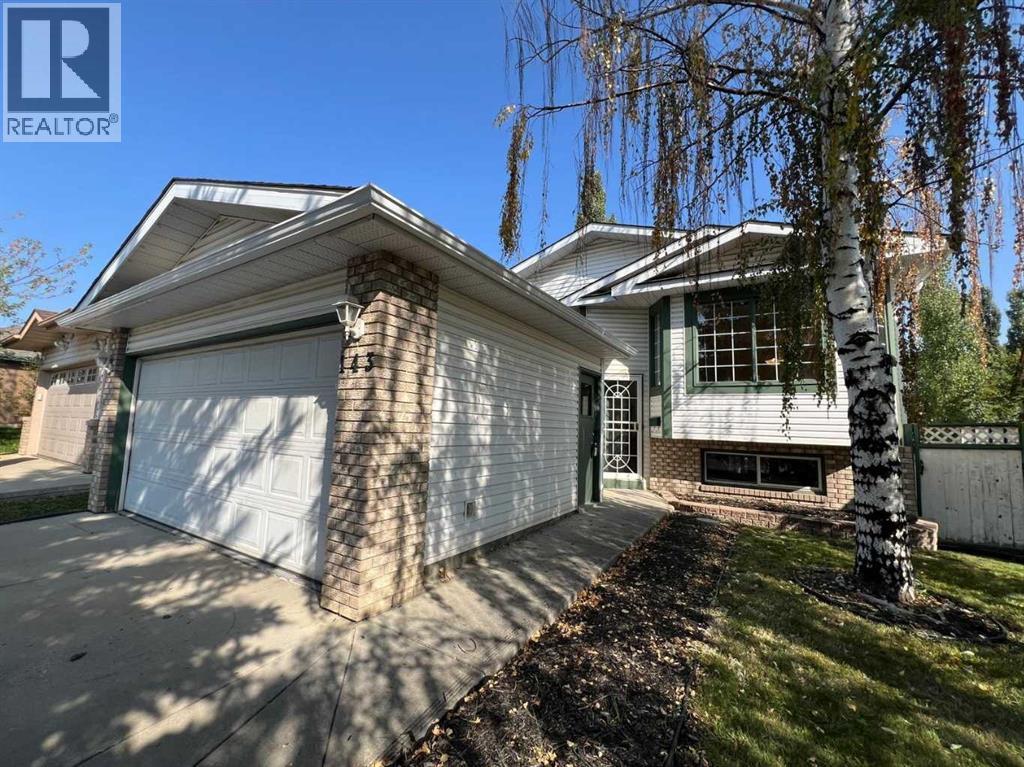143 Harvest Glen Rise NE, Calgary, AB T3K 4B9