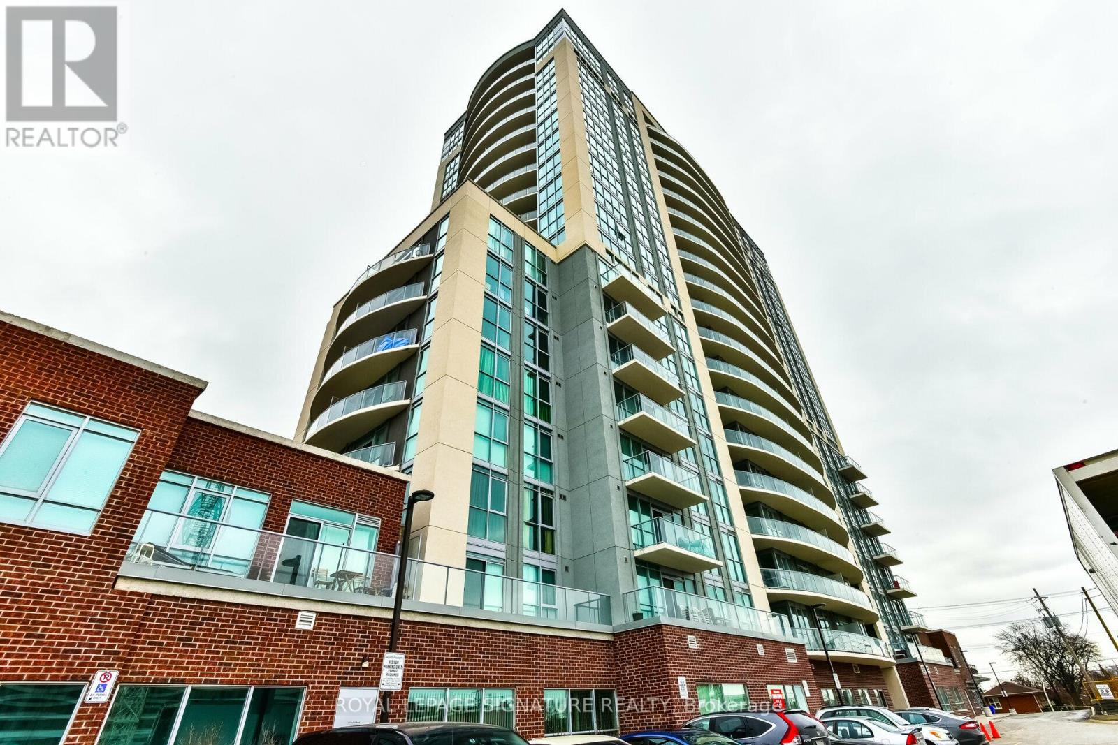 1328 Birchmount Rd Ph01 Rd, Toronto, ON M1R 0B6