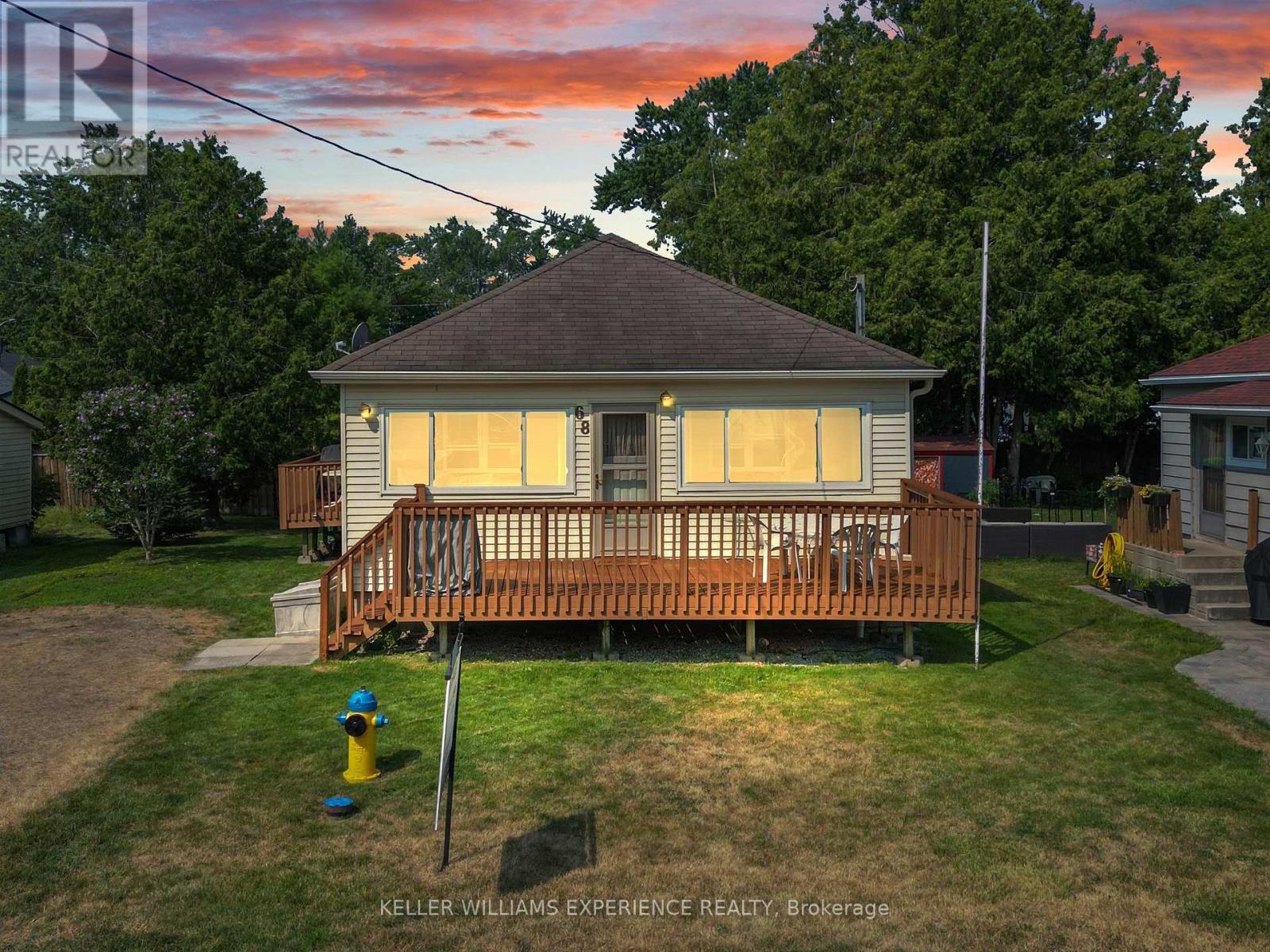 68 De La Salle Blvd, Georgina, ON L0E 1L0
