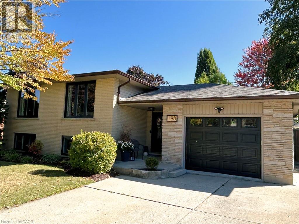193 Bedford Dr, Stratford, ON N5A 6Z9