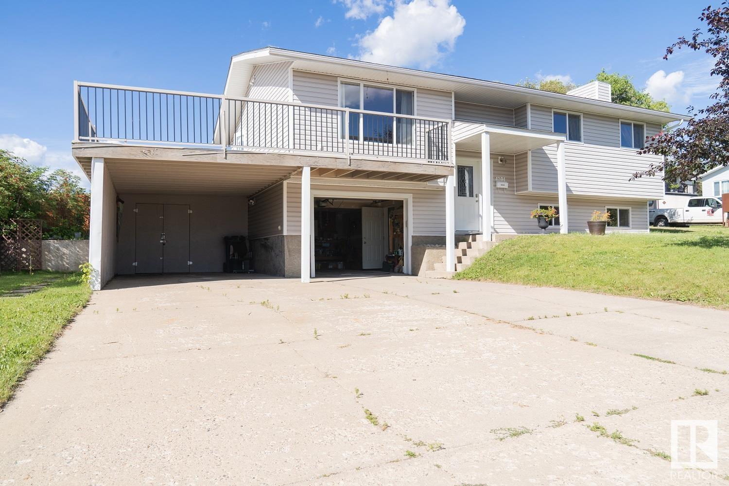 50 Av Unit 4204 #a, Cold Lake, AB T9M 2A5