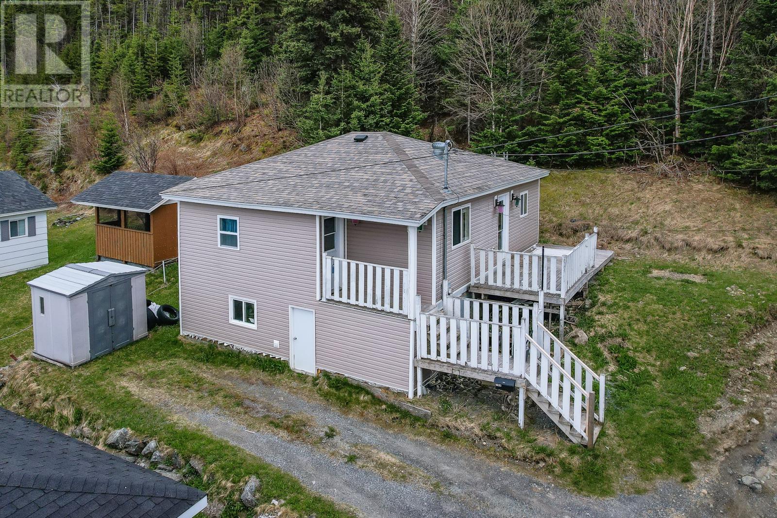 16 B Dunbar Ave, Corner Brook, NL A2H 3T2