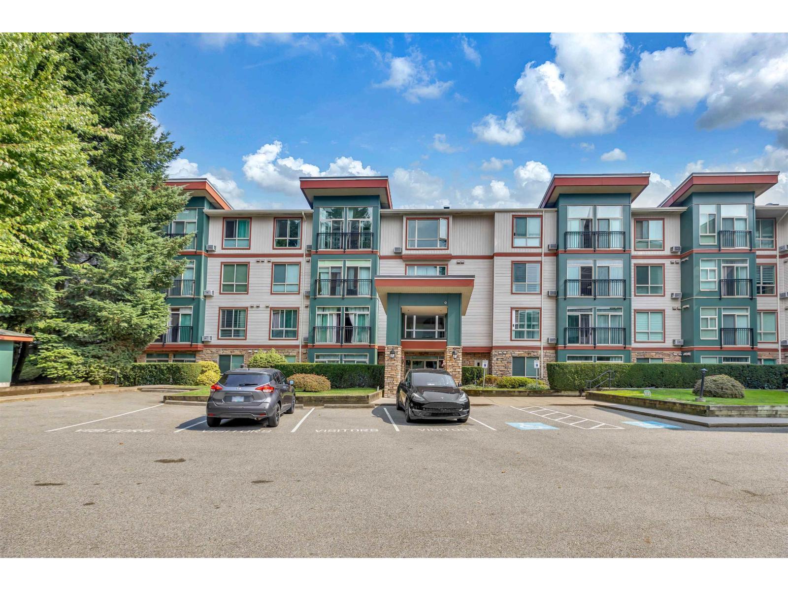 33485 S Fraser Way Unit 312, Abbotsford, BC V2S 8P9