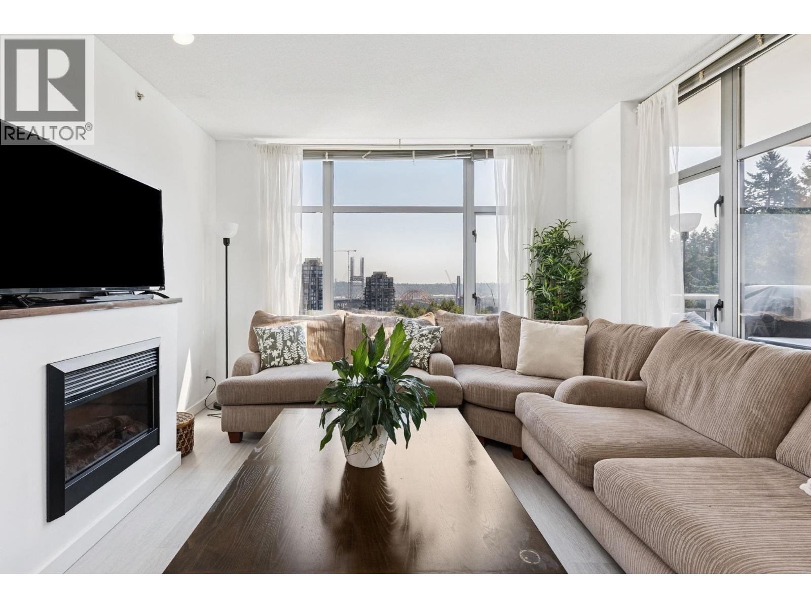 280 Ross Drive Unit 1206, New Westminster, BC V3L 0C2