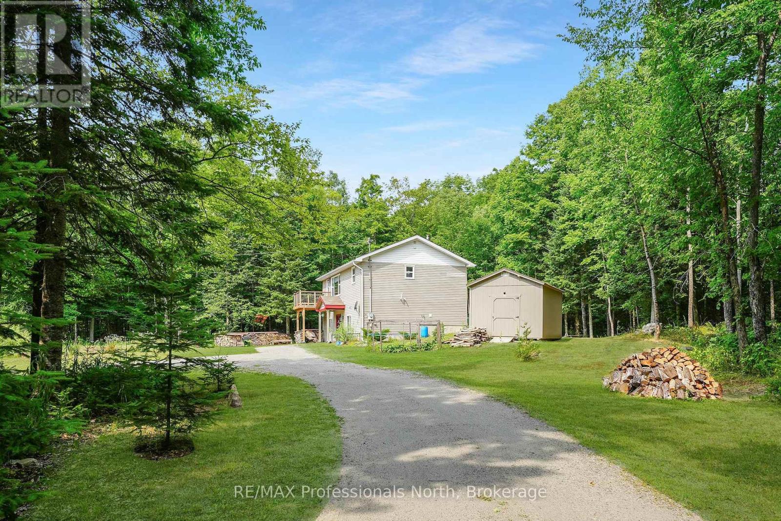 1453 Minnicock Lake Rd, Dysart and Others, ON K0M 1S0