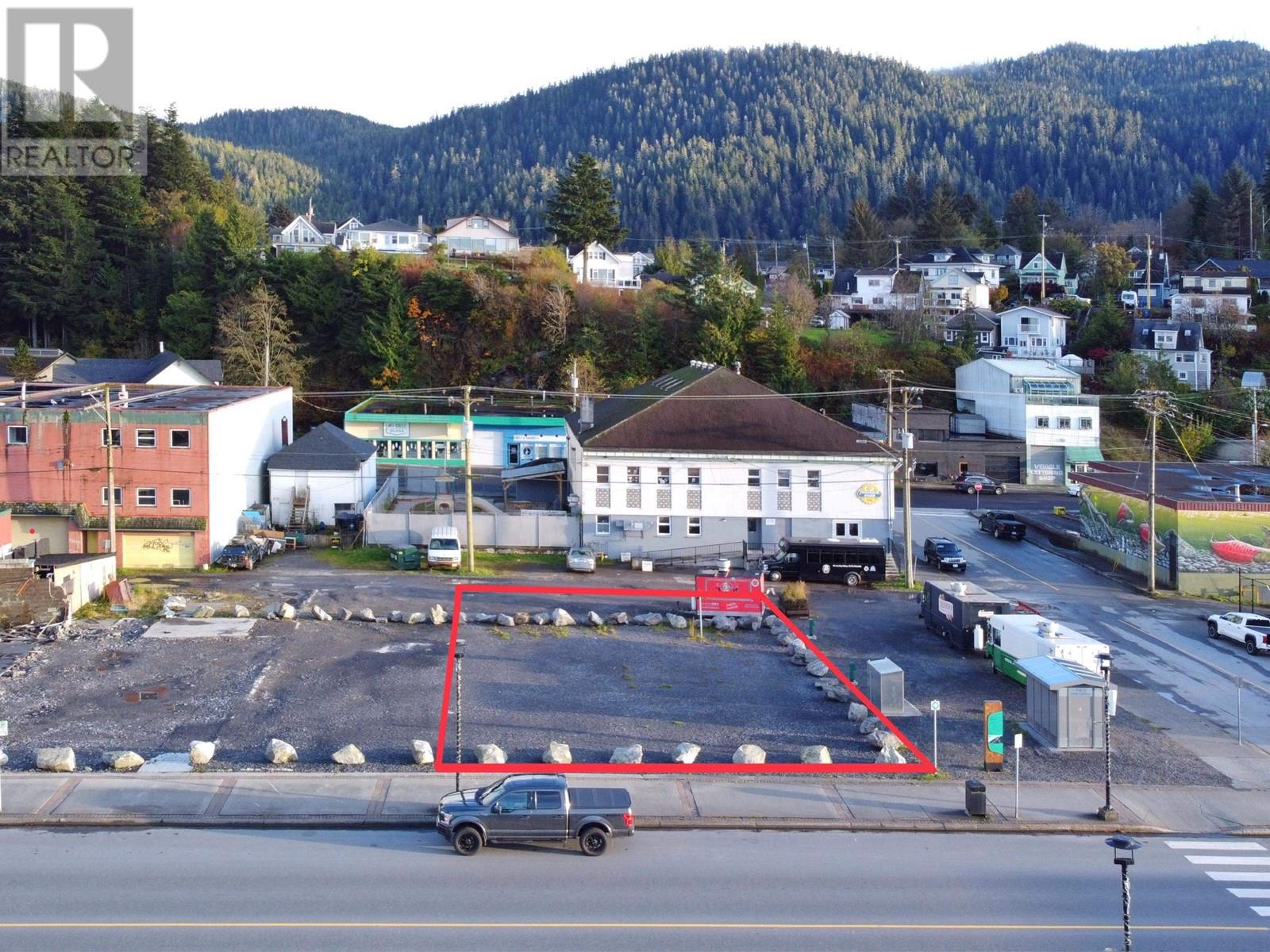 741 W 3rd Ave, Prince Rupert, BC V8J 1M5