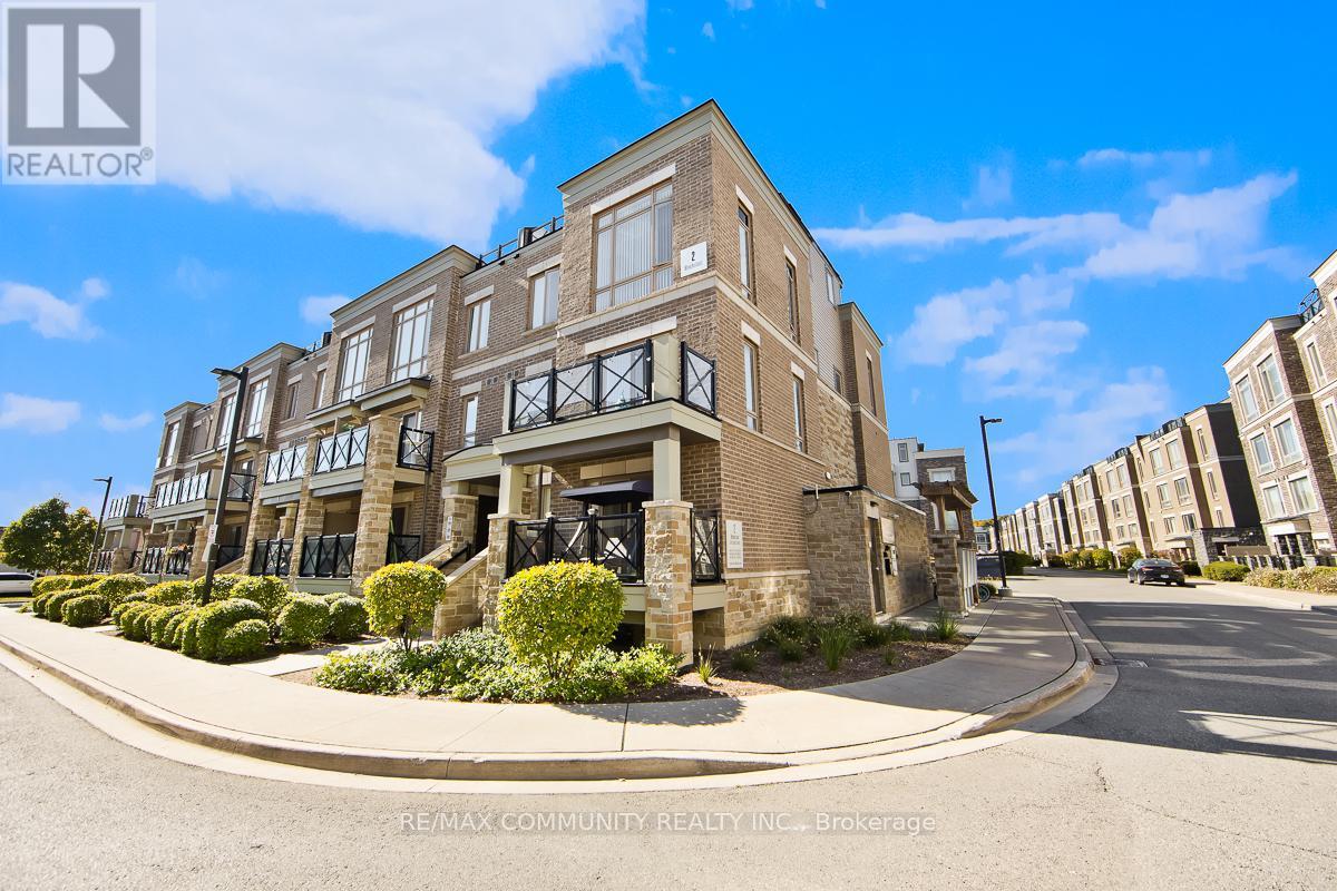 922 2 Blanche Ln, Markham, ON L6B 1N3