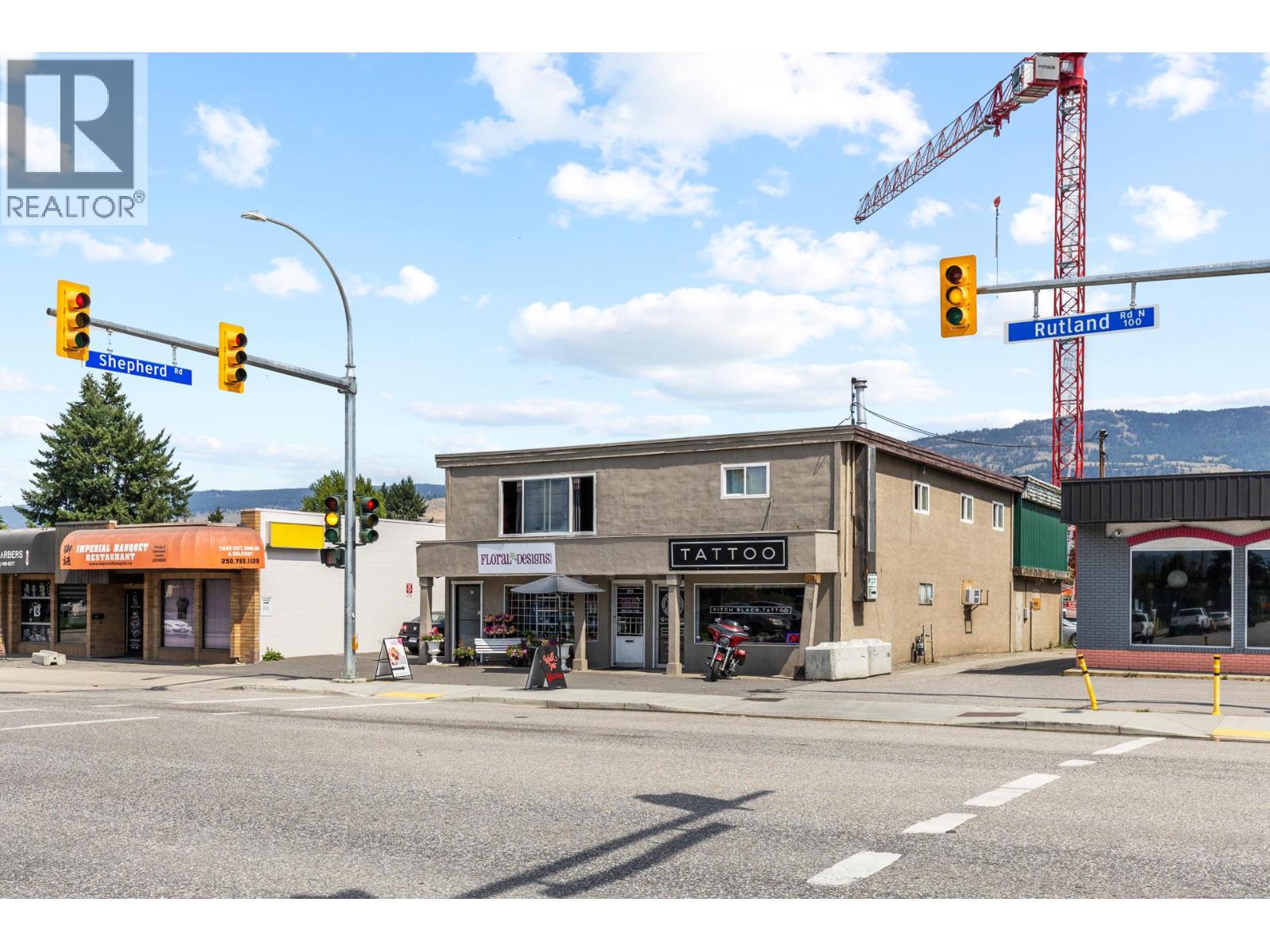 213-219 Rutland Rd, Kelowna, BC V1X 3B1