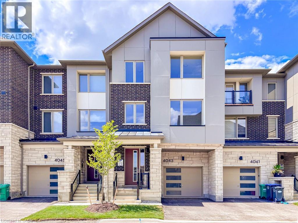 4043 Saida St, Mississauga, ON L5M 2S8