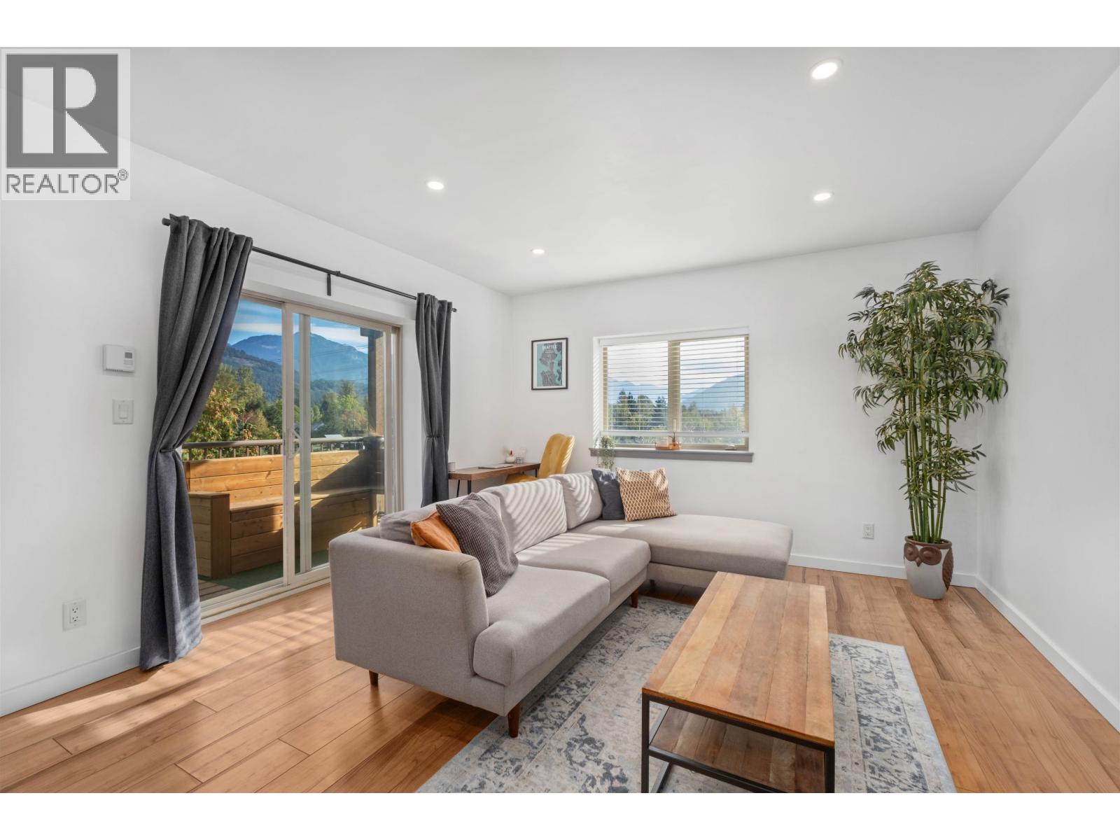 1411 Portage Road Unit 207, Pemberton, BC V0N 2L1