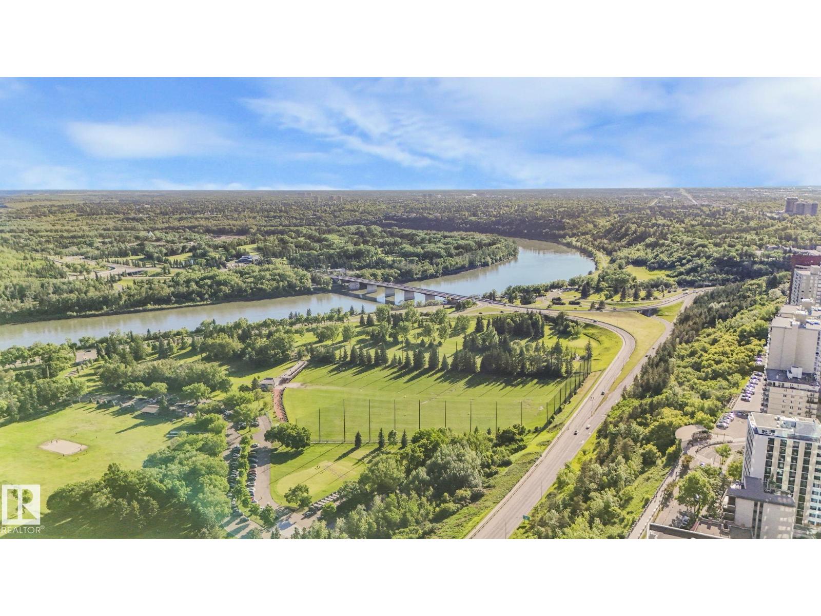 10028 119 Street Northwest #301, Edmonton, AB T5K 1Y8