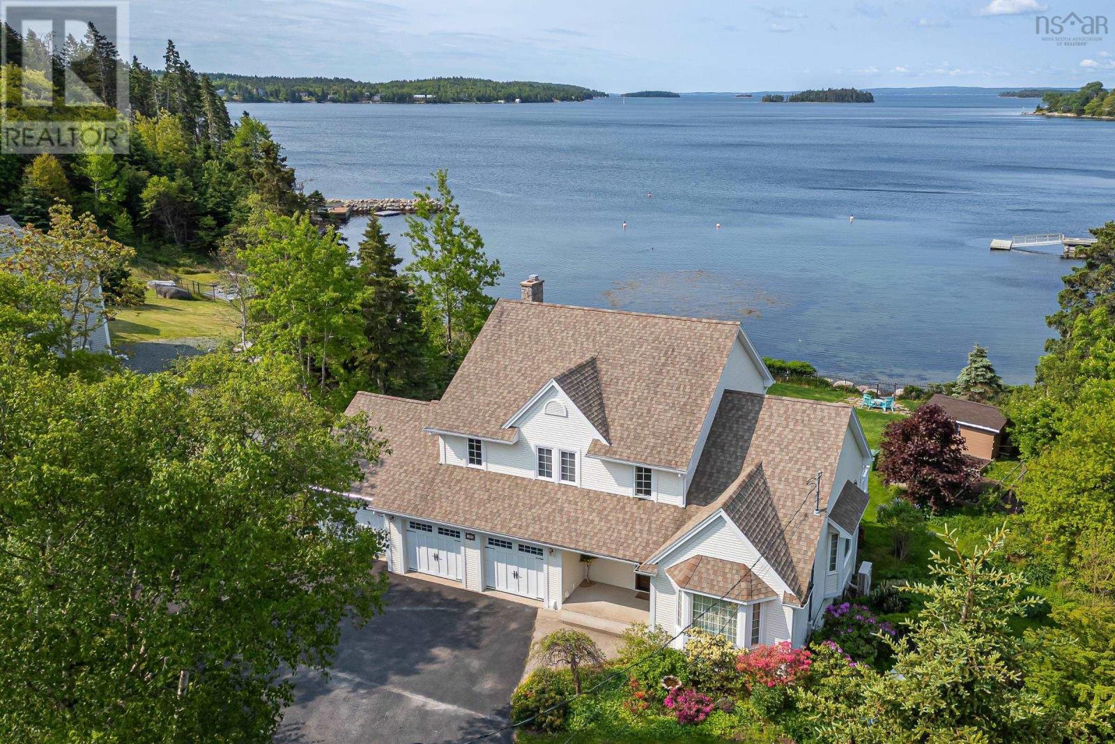129 Masons Point Rd, Head Of St. Margarets Bay, NS B3Z 1Y9