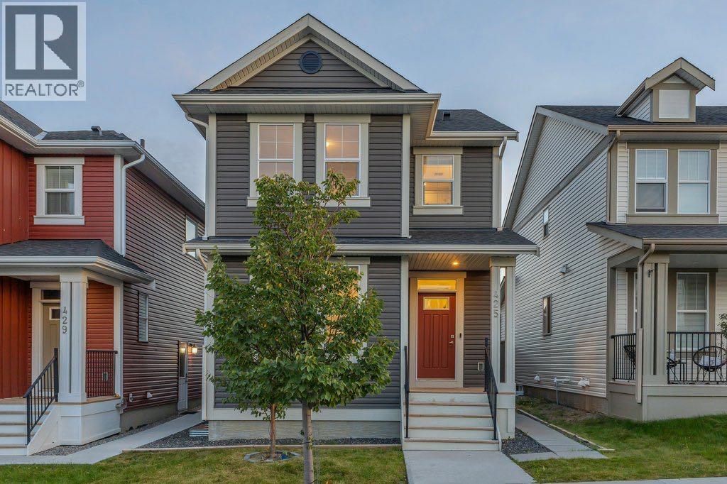 425 S Point Gln SW, Airdrie, AB T4B 4L1