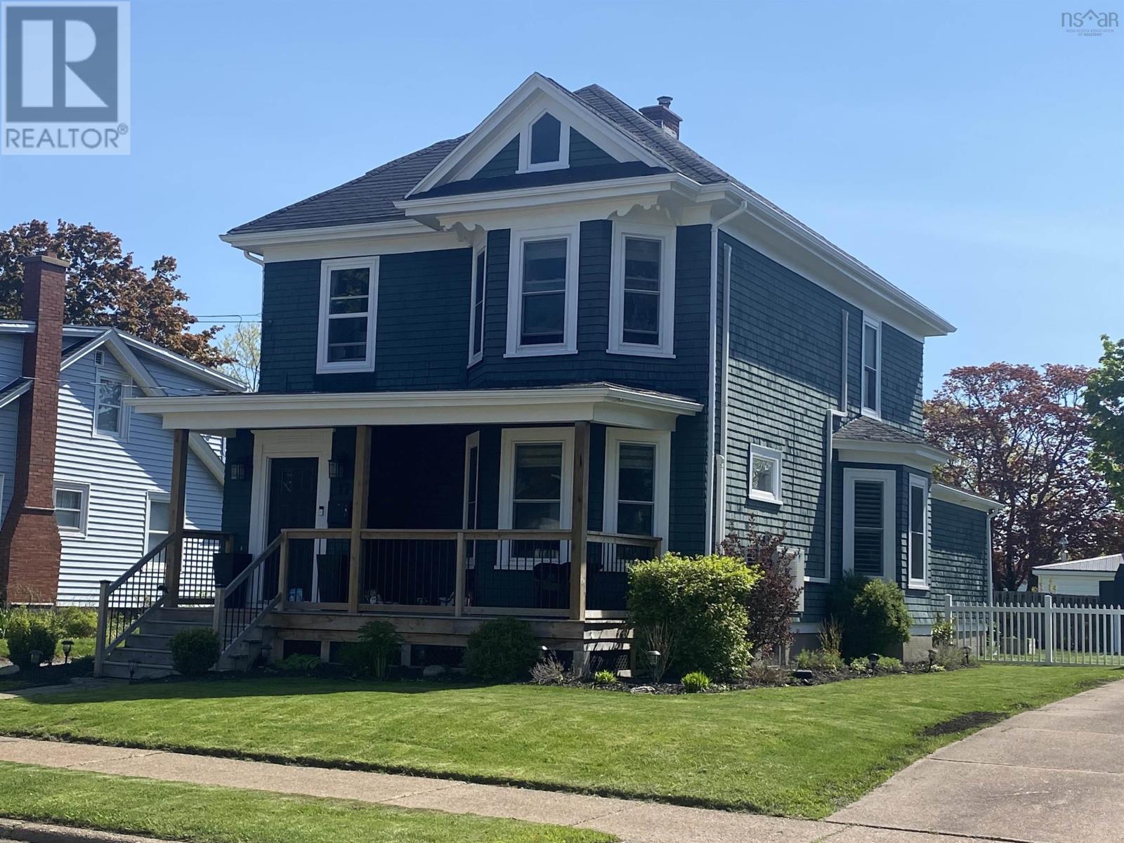 17 Broad St, Truro, NS B2N 3G1