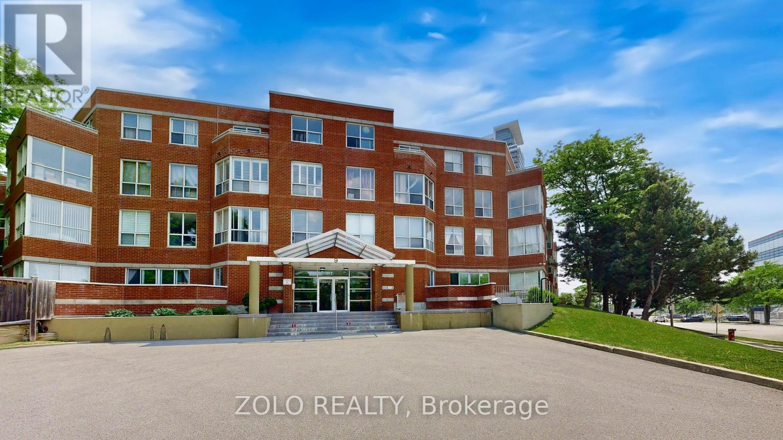 9 Chalmers Rd Ph4 Rd, Richmond Hill, ON L4B 3N3