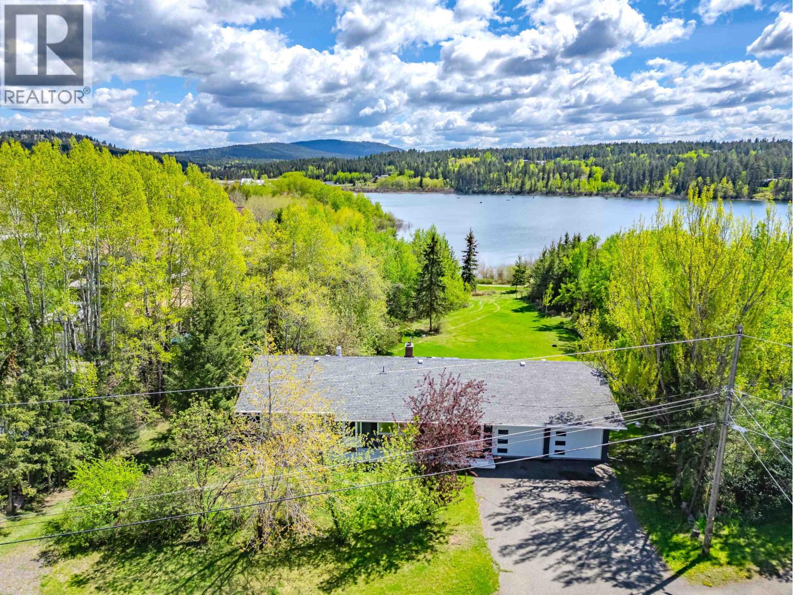 4715 Parker Court, 108 Mile Ranch, BC V0K 2Z0