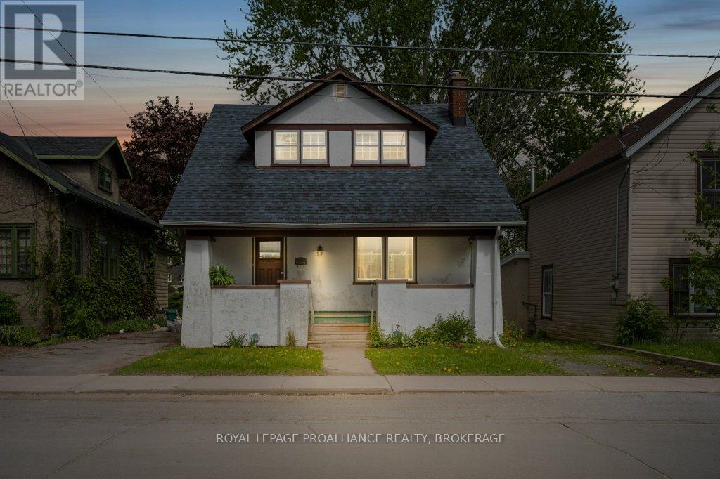 515 Victoria St, Kingston, ON K7L 3Z9