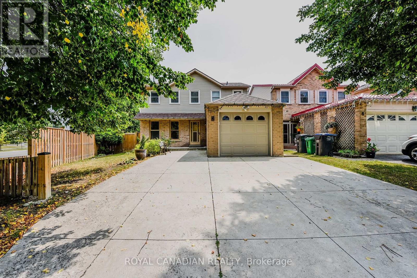 2 Mayberry Ct, Brampton, ON L6S 3J9
