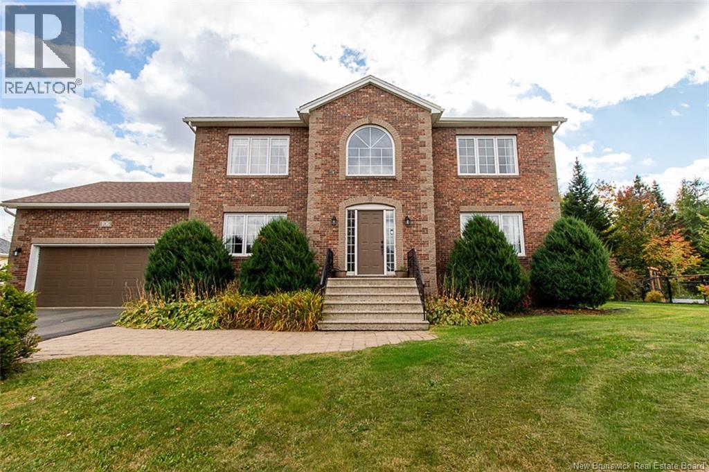 106 Royal Oaks Blvd, Moncton, NB E1H 3P2