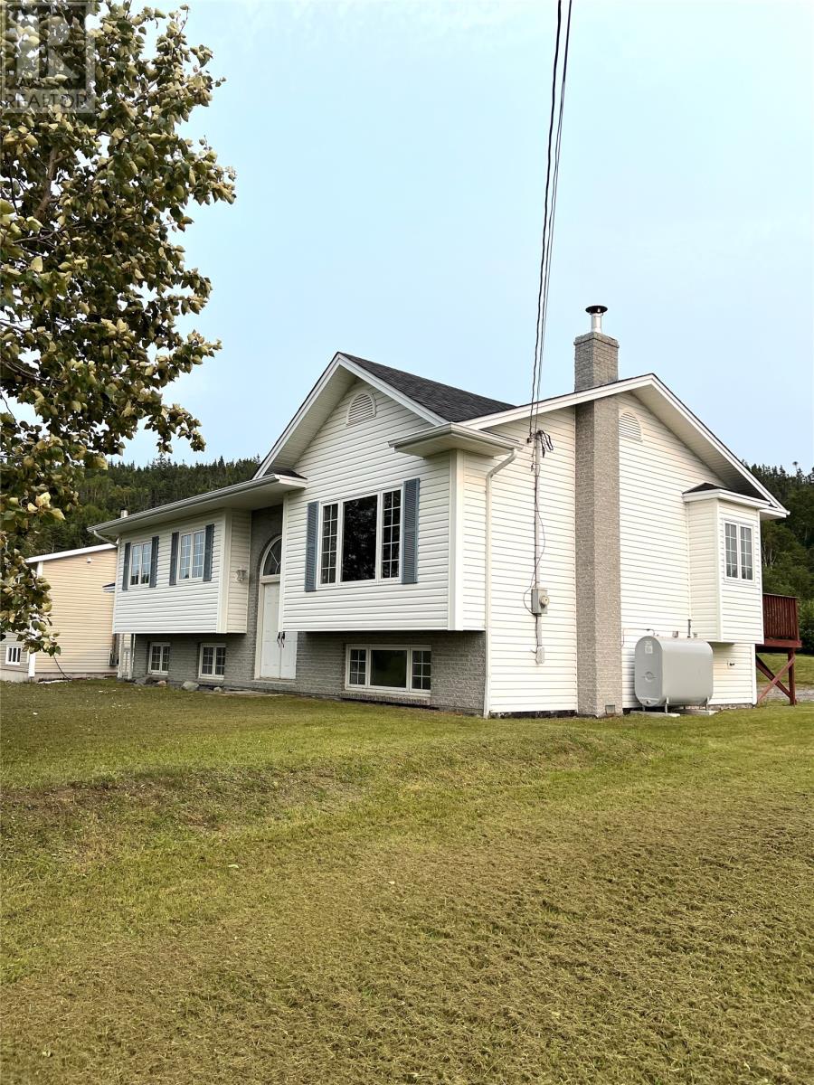 32 Park Rd, Mcivers, NL A2H 8E9